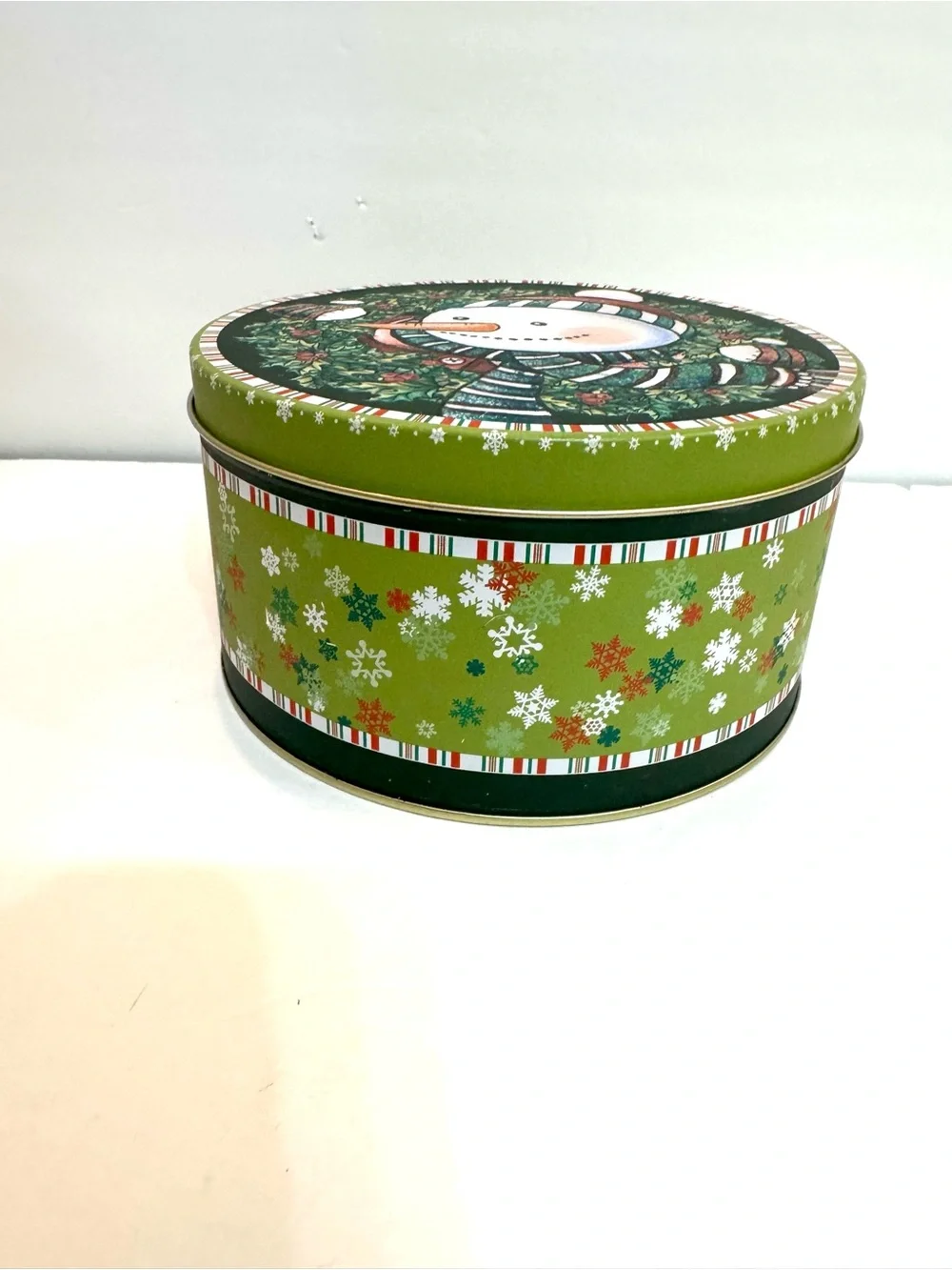 VTG Christmas Snowman Green Metal Tin Holiday Cookie Storage